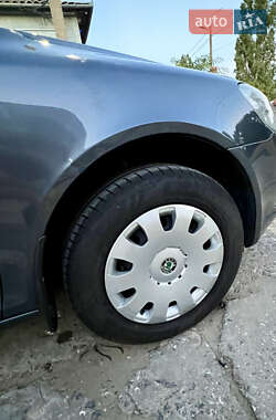 Лифтбек Skoda Octavia 2011 в 