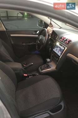 Универсал Skoda Octavia 2009 в 