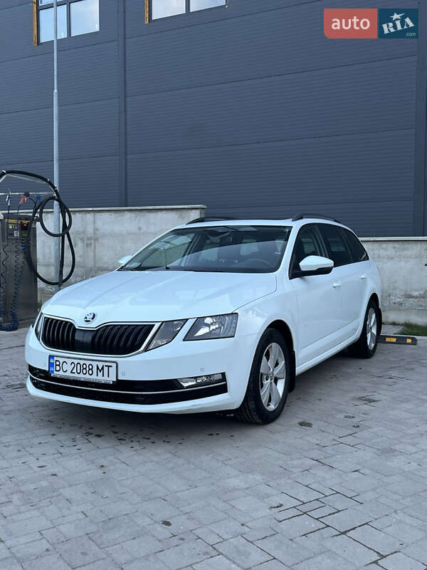 Універсал Skoda Octavia 2017 в Львові