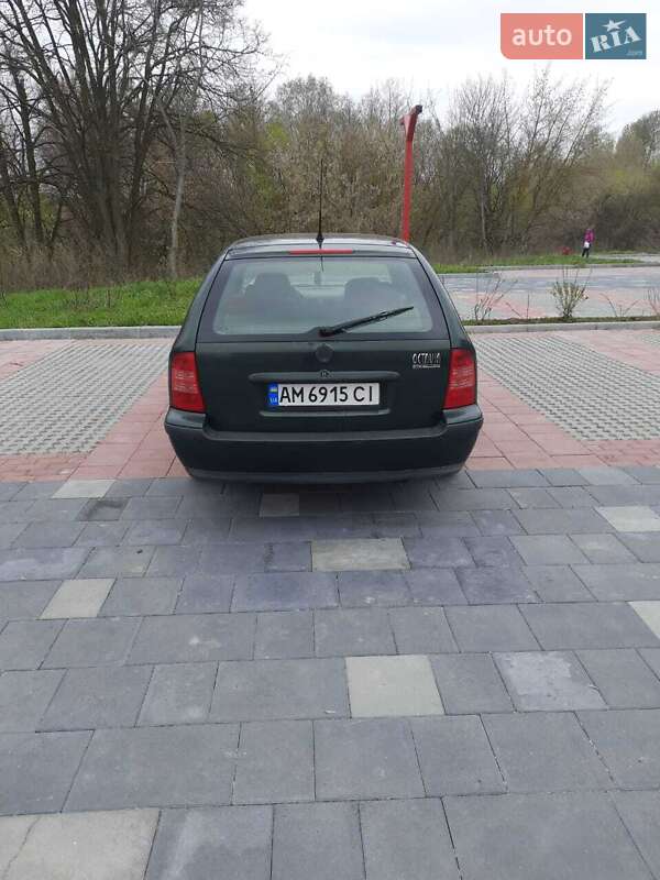 Універсал Skoda Octavia 2000 в Києві