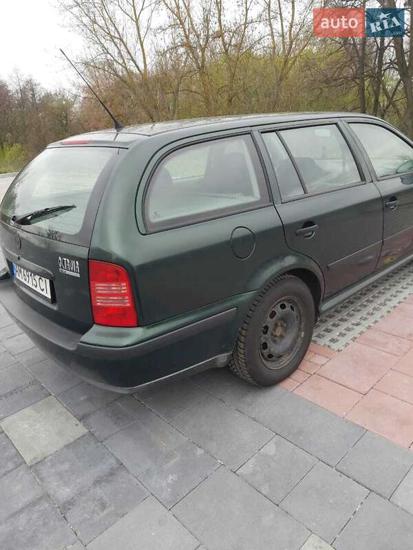 Універсал Skoda Octavia 2000 в Києві