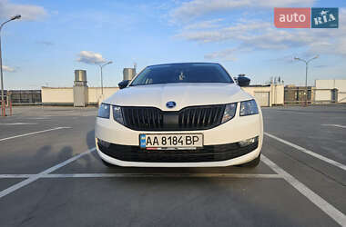 Лифтбек Skoda Octavia 2019 в 