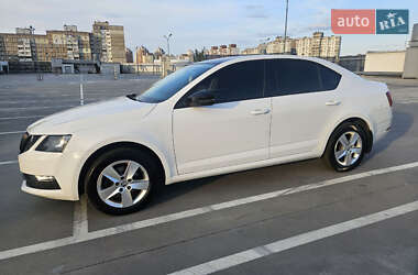 Лифтбек Skoda Octavia 2019 в 