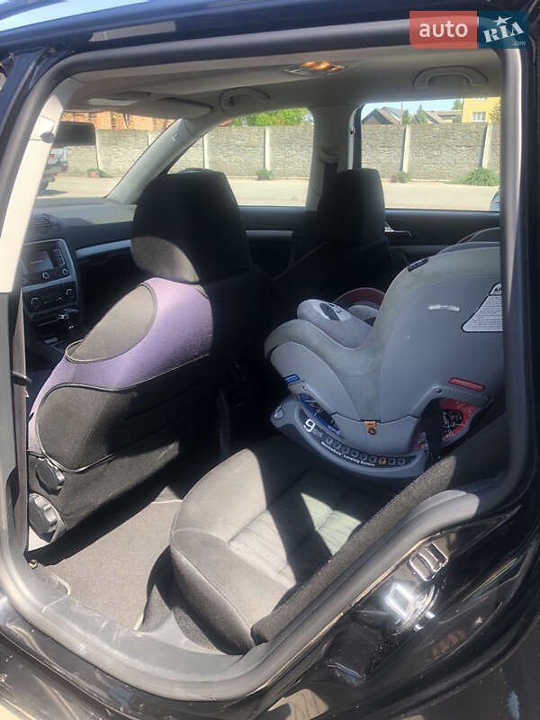 Універсал Skoda Octavia 2011 в Кам'янці-Бузькій