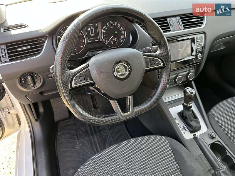 Универсал Skoda Octavia 2014 в Стрые