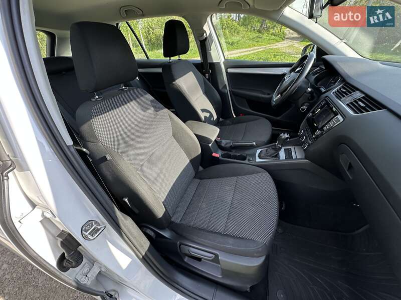 Универсал Skoda Octavia 2014 в Стрые