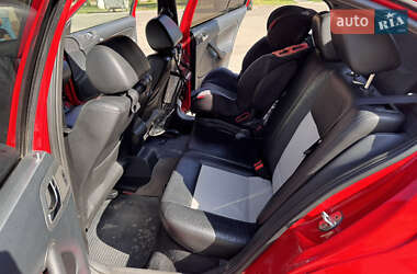 Лифтбек Skoda Octavia 2009 в 