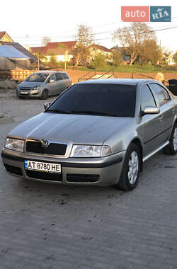 Ліфтбек Skoda Octavia 2005 в 