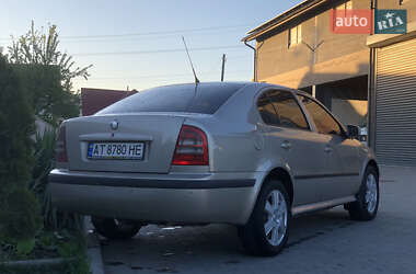 Ліфтбек Skoda Octavia 2005 в 