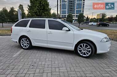 Универсал Skoda Octavia 2006 в 