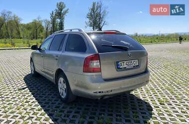 Універсал Skoda Octavia 2012 в 