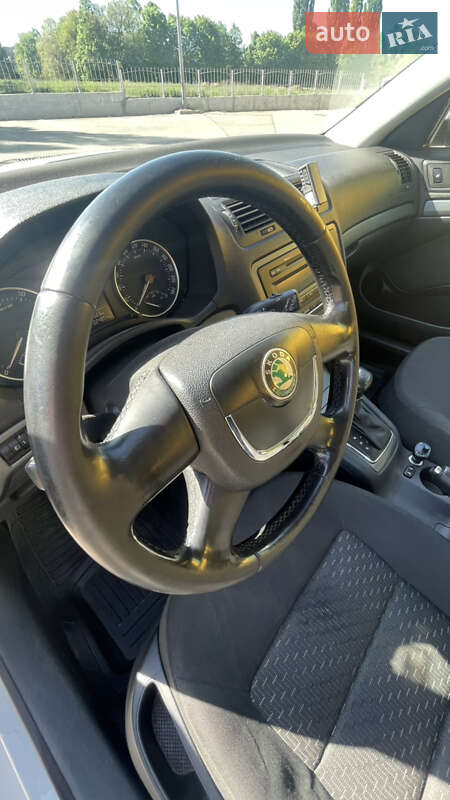 Универсал Skoda Octavia 2012 в Кропивницком