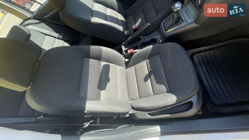 Универсал Skoda Octavia 2012 в Кропивницком
