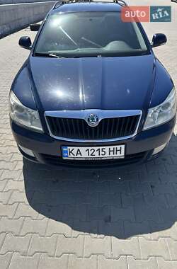 Универсал Skoda Octavia 2012 в 