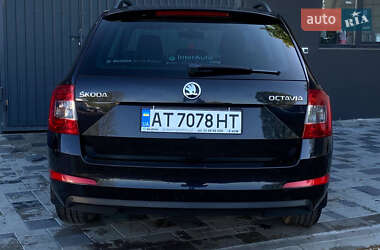 Лифтбек Skoda Octavia 2015 в 
