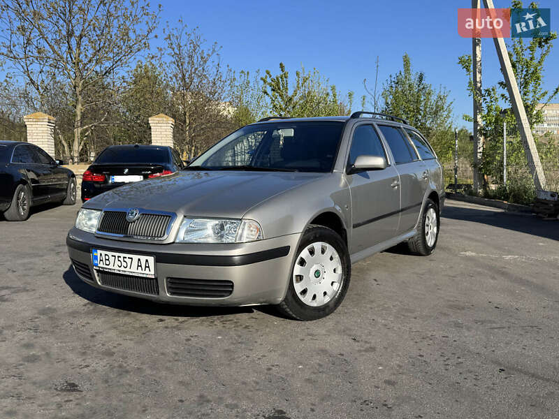 Универсал Skoda Octavia 2009 в 