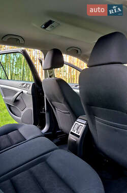 Универсал Skoda Octavia 2011 в 