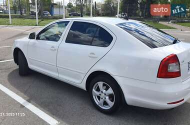 Ліфтбек Skoda Octavia 2012 в 