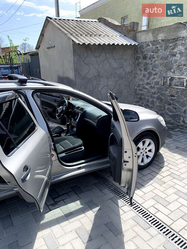 Універсал Skoda Octavia 2009 в Шепетівці