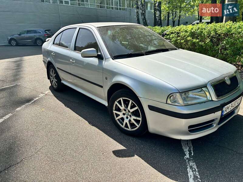 Лифтбек Skoda Octavia 2010 в Киеве фото 3 Лифтбек Skoda Octavia 2010 в Киеве