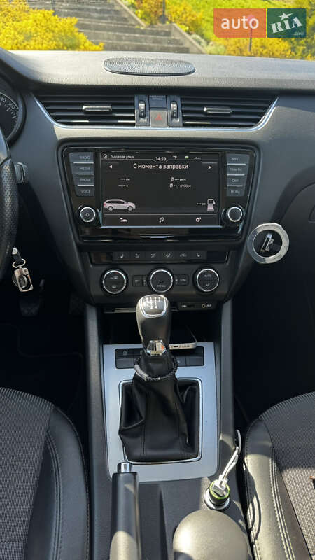 Универсал Skoda Octavia 2015 в Львове