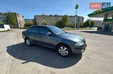 Лифтбек Skoda Octavia 2006 в 