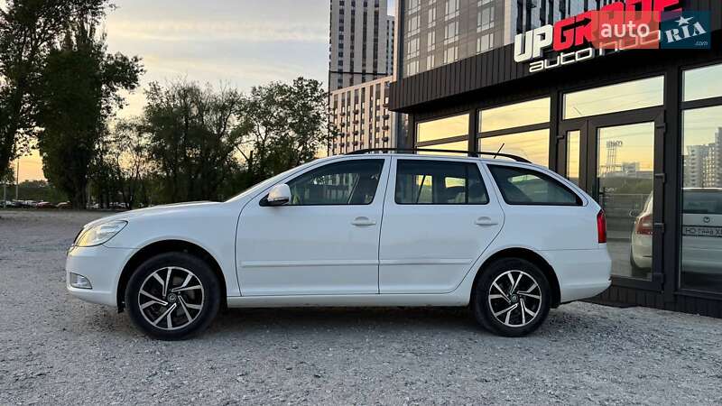 Универсал Skoda Octavia 2012 в Киеве