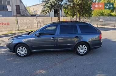 Універсал Skoda Octavia 2009 в 