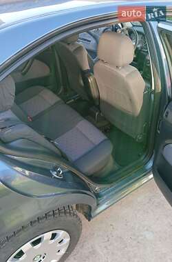 Лифтбек Skoda Octavia 2003 в 