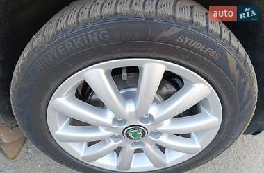 Ліфтбек Skoda Octavia 2012 в 