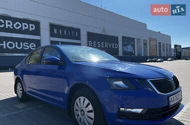 Лифтбек Skoda Octavia 2019 в Киеве