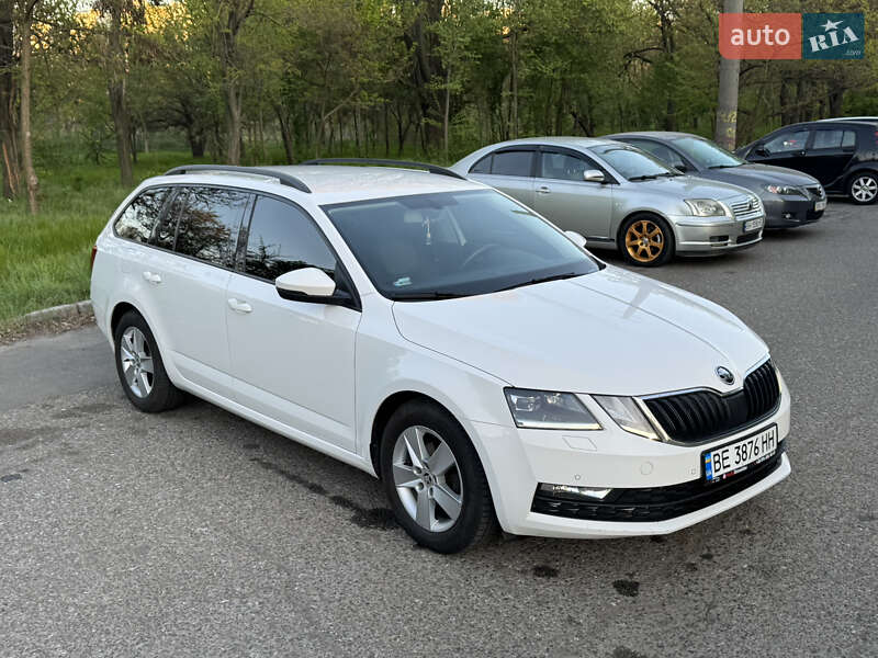 Универсал Skoda Octavia 2018 в Одессе