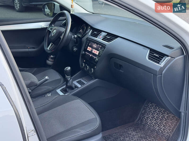 Универсал Skoda Octavia 2018 в Одессе