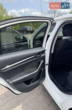 Лифтбек Skoda Octavia 2020 в 