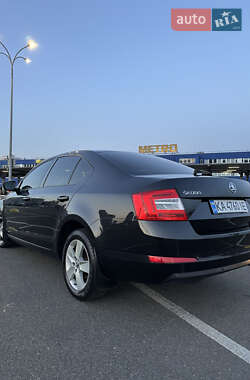 Лифтбек Skoda Octavia 2016 в 