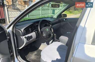 Ліфтбек Skoda Octavia 2002 в 