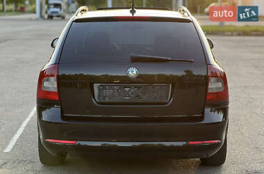 Универсал Skoda Octavia 2012 в 
