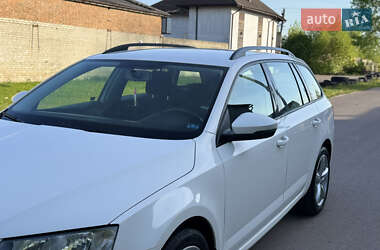 Універсал Skoda Octavia 2013 в 