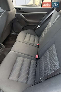 Универсал Skoda Octavia 2011 в 