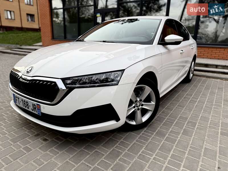 Ліфтбек Skoda Octavia 2020 в 