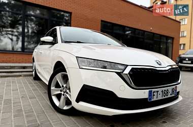 Ліфтбек Skoda Octavia 2020 в 