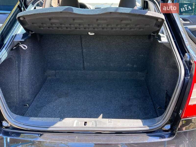 Ліфтбек Skoda Octavia 2009 в Сараті