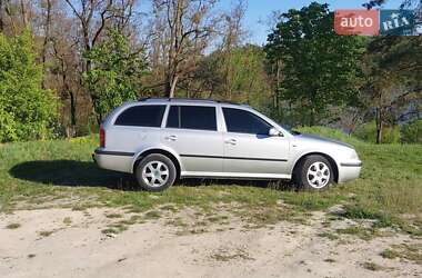 Универсал Skoda Octavia 2004 в 