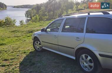 Универсал Skoda Octavia 2004 в 