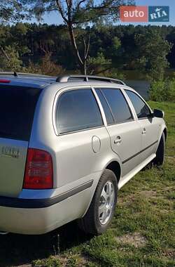 Универсал Skoda Octavia 2004 в 