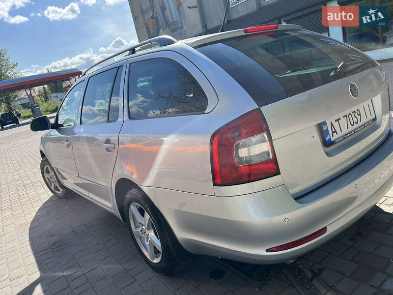 Универсал Skoda Octavia 2012 в Долине