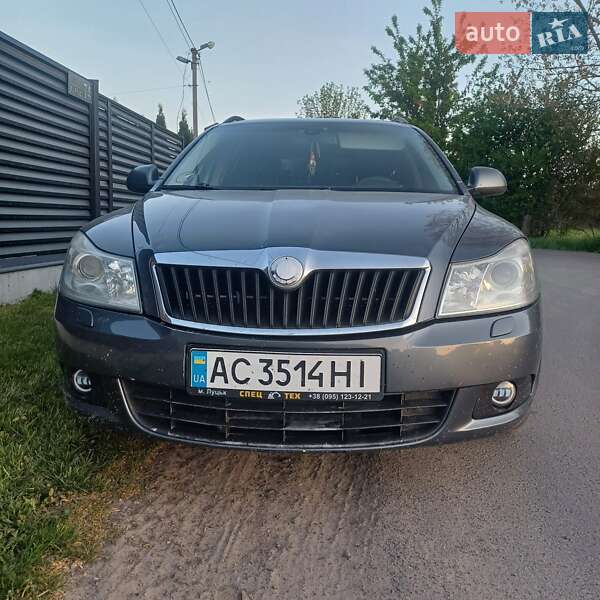 Універсал Skoda Octavia 2009 в Луцьку