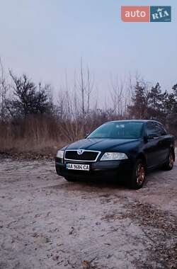 Лифтбек Skoda Octavia 2006 в Черкассах
