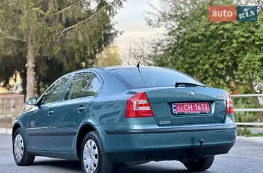 Лифтбек Skoda Octavia 2005 в 