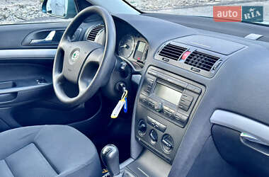 Лифтбек Skoda Octavia 2005 в 